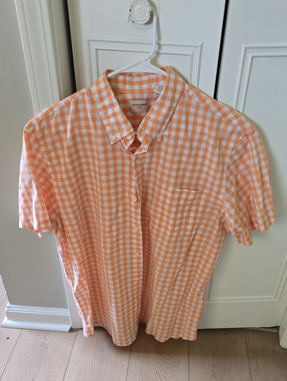 Dockers Men’s Orange and White Gingham Short-Sleeve Button-Down Shirt